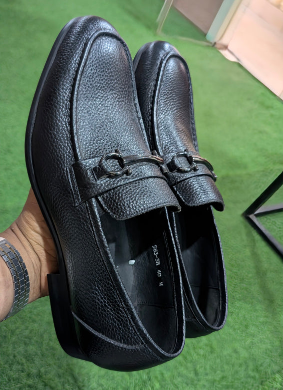MEN SHOES - SIZE 40