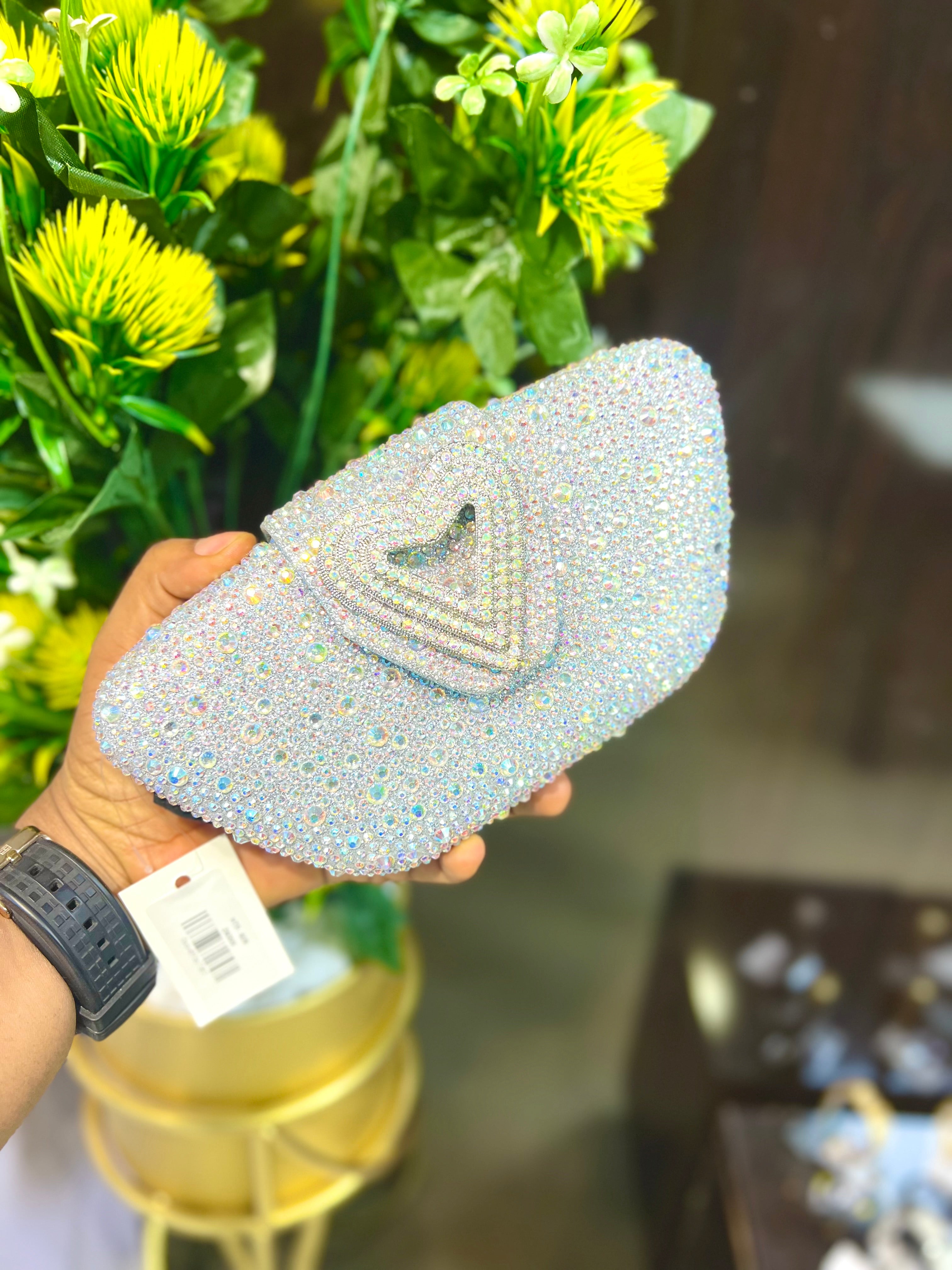 CLUTCH PURSE - 809