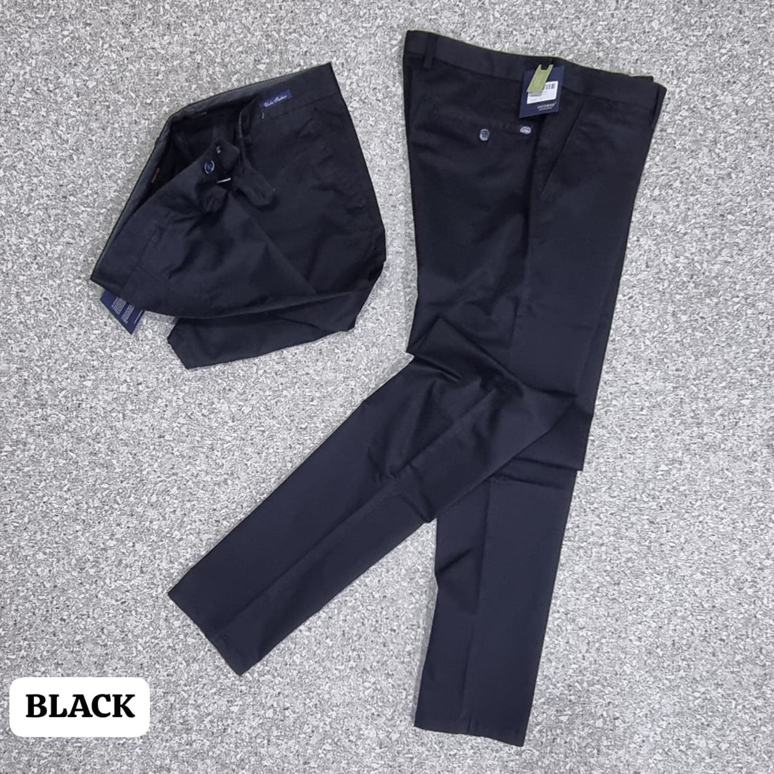 MEN CHINOS == 32