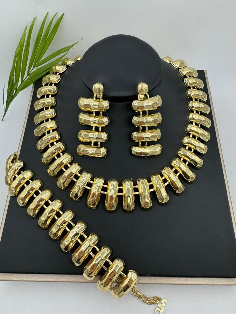 Costume set - 2411