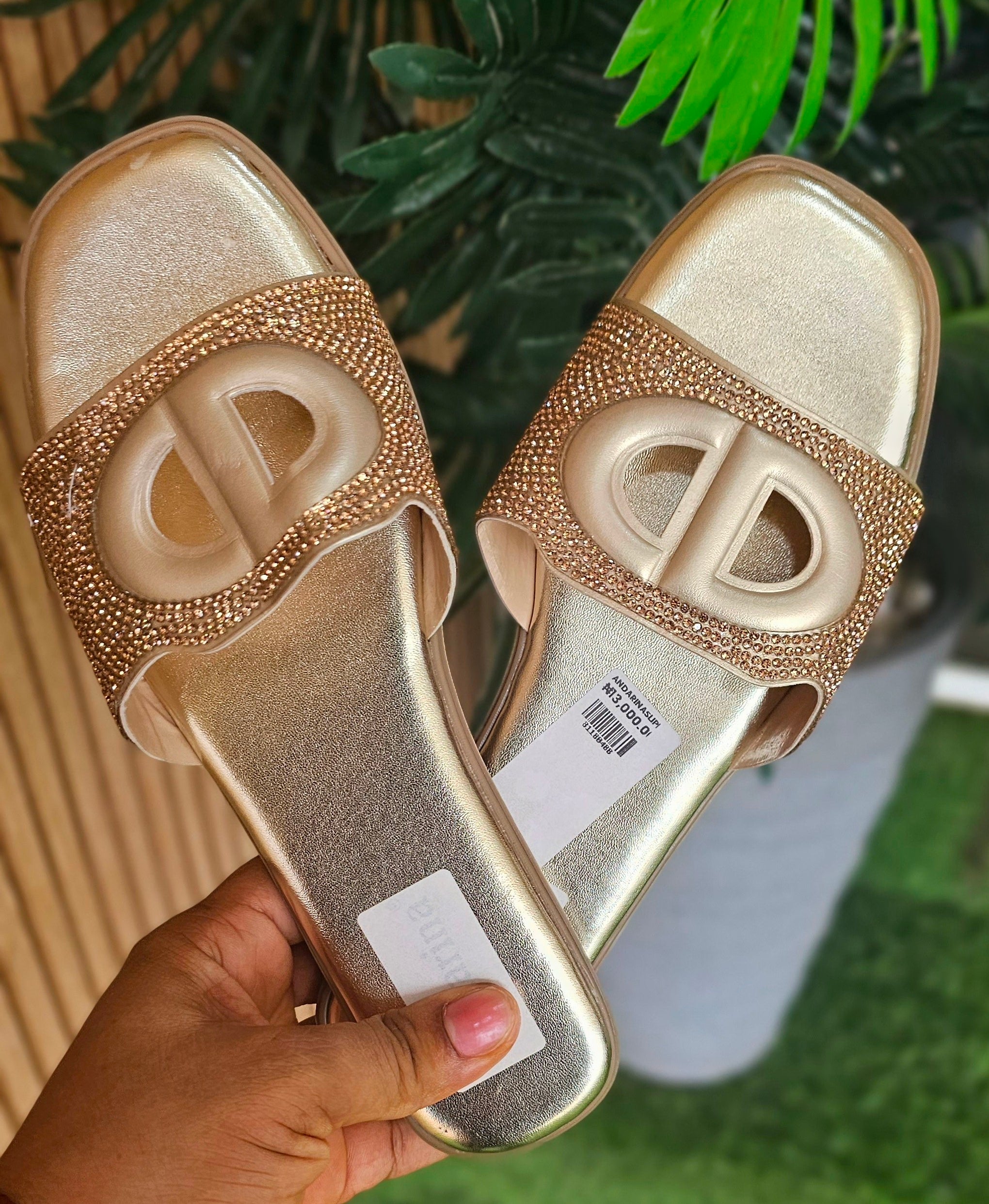 Trendy Women Stone Embellished Slide