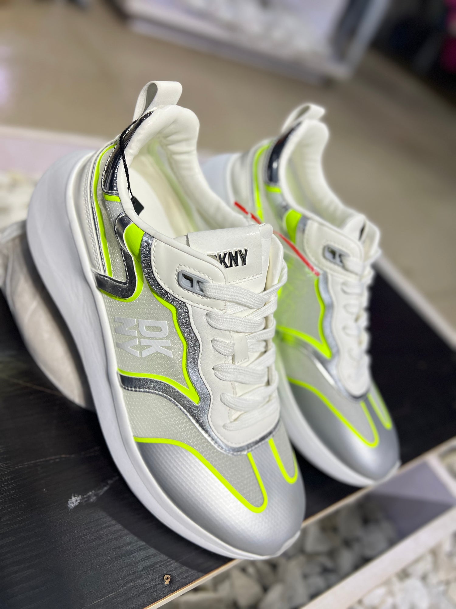 DKNY Sneakers - 145