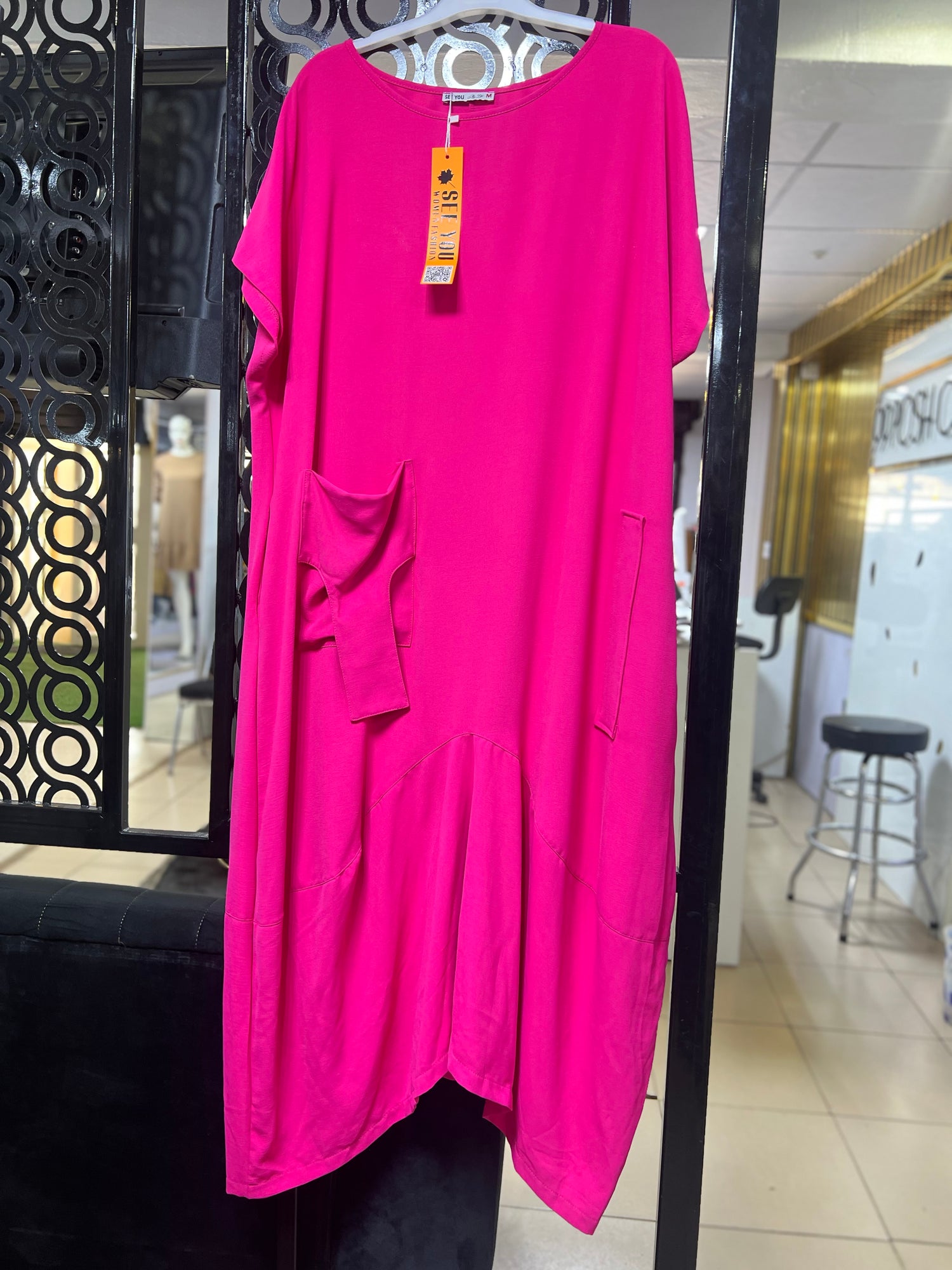 Magenta /Black Pockets Maxi Dress (Pink/Black Loose-Fit Dress)