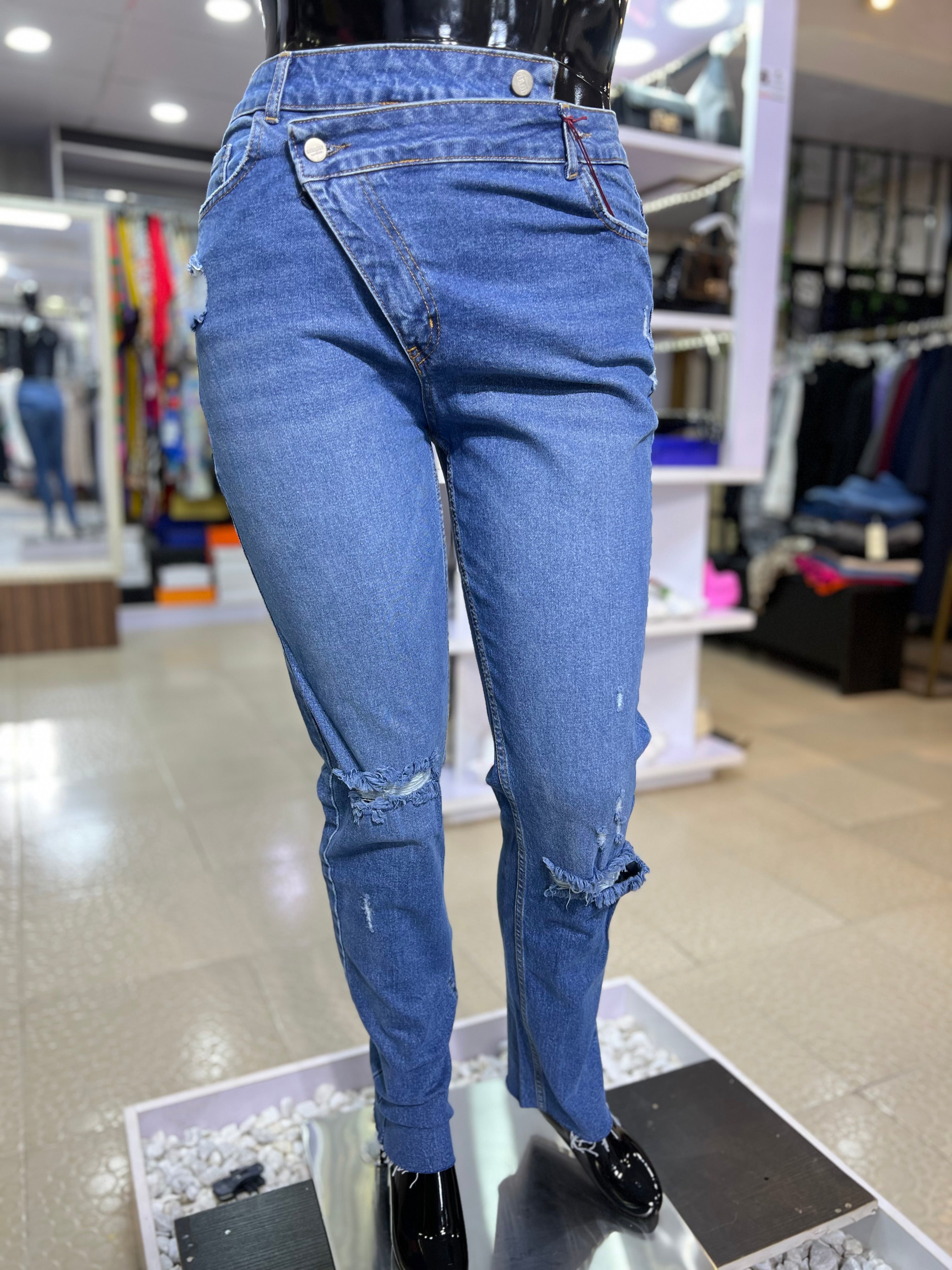 Female Jean 3106