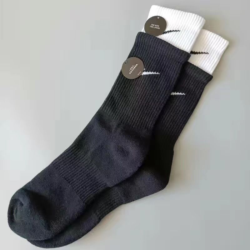 Two layers socks