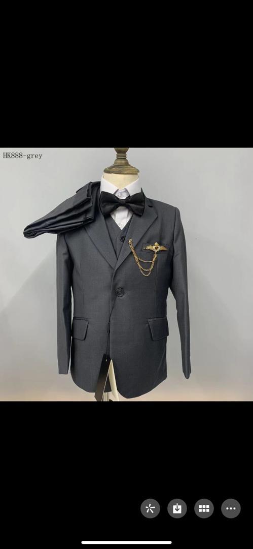 Classic 3-piece Suit for Young Boys (Children)