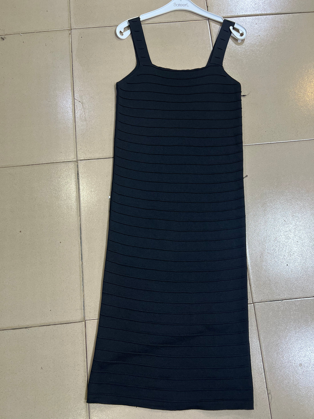 Sleeveless Bodycon gown