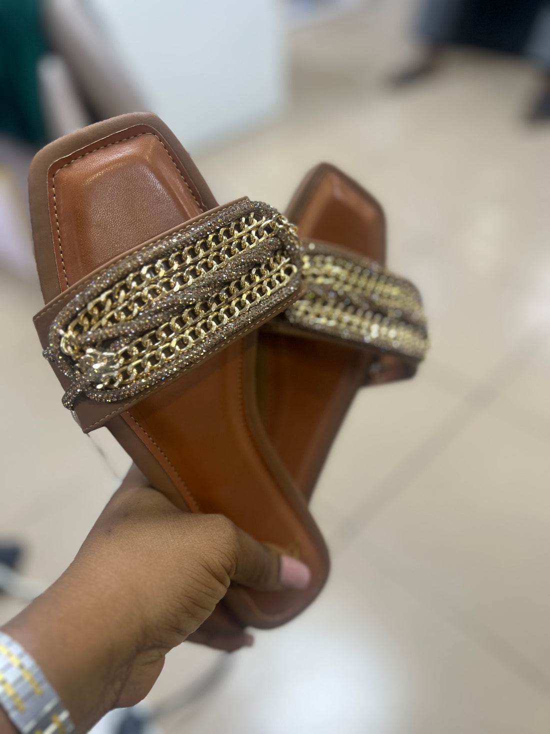 ZARA SLIPPERS - 1181