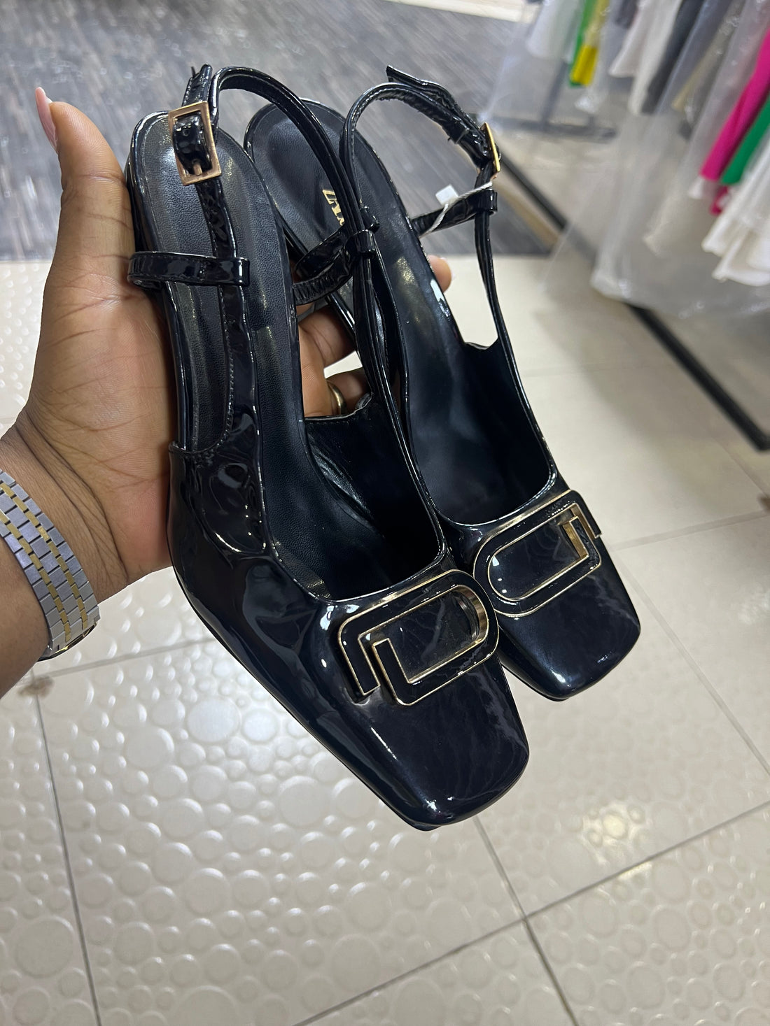 ZARA - 7654