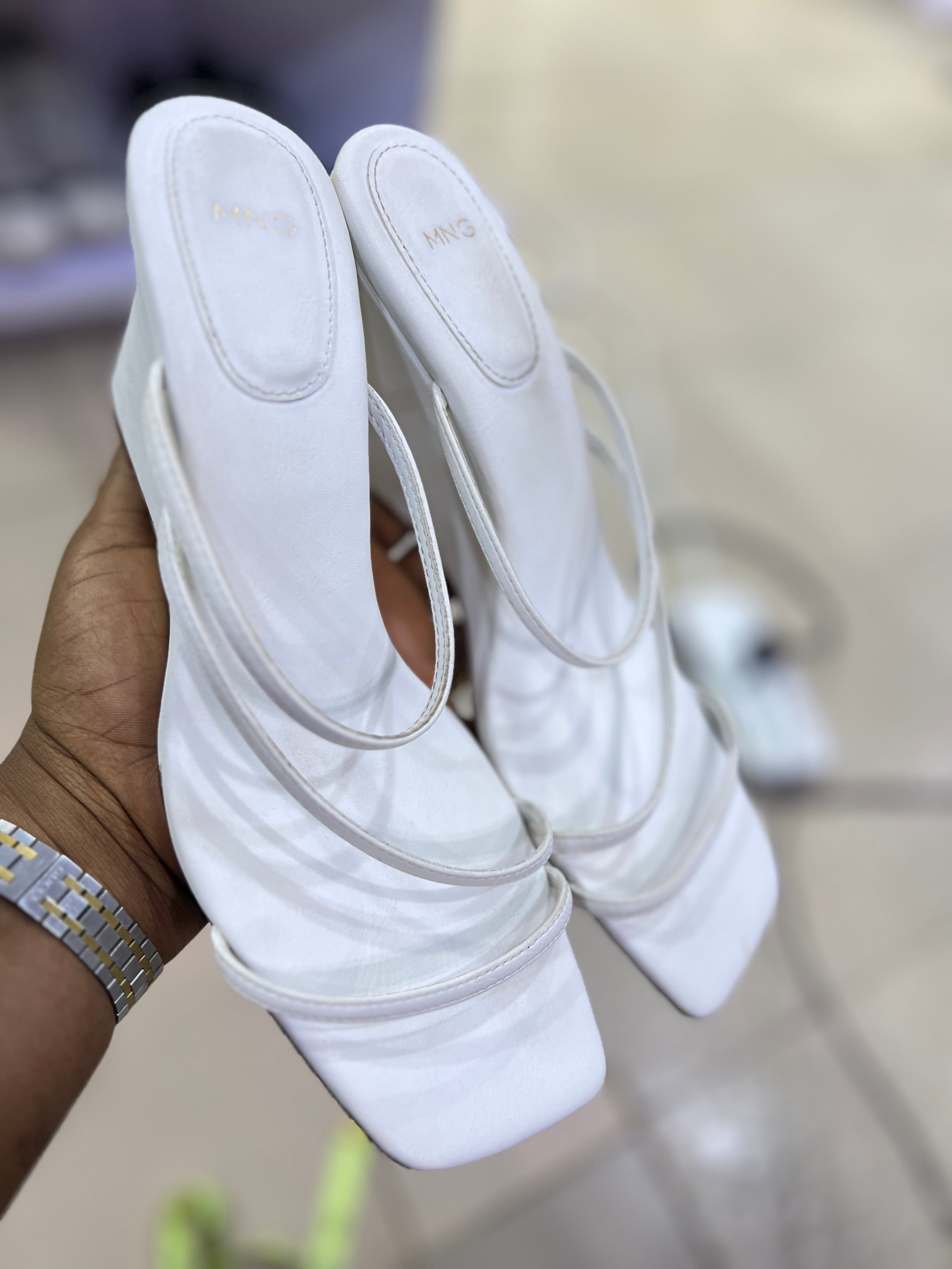 MNG WEDGE -3011