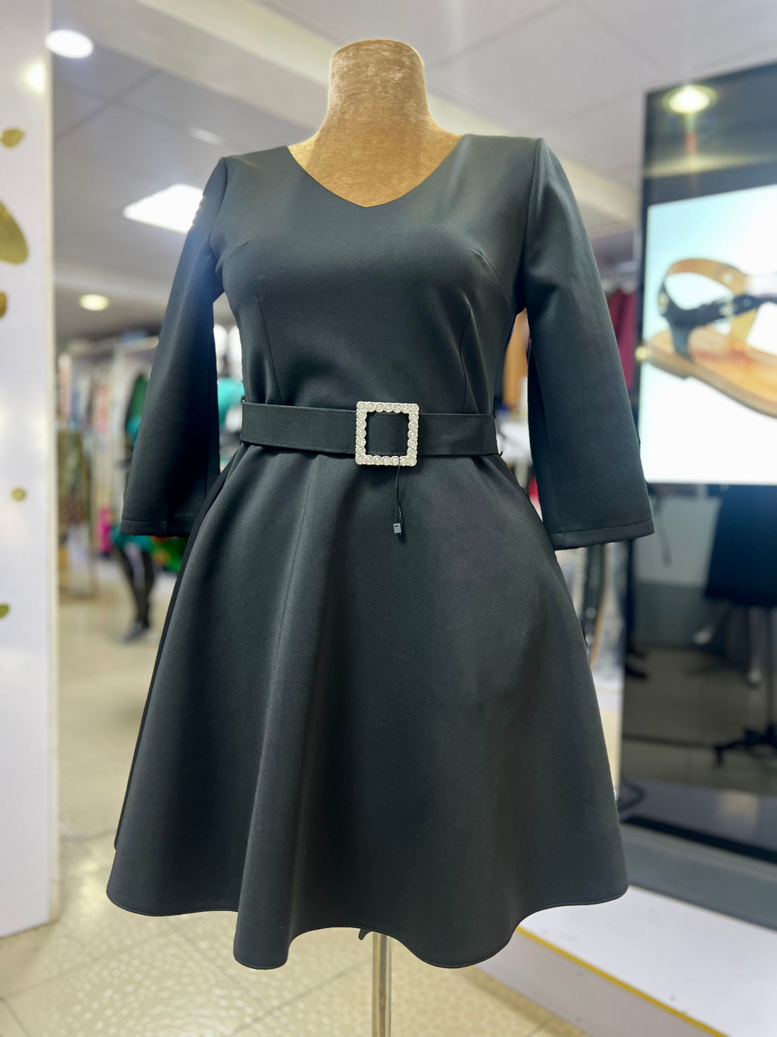 BISCUITS DRESS 9573