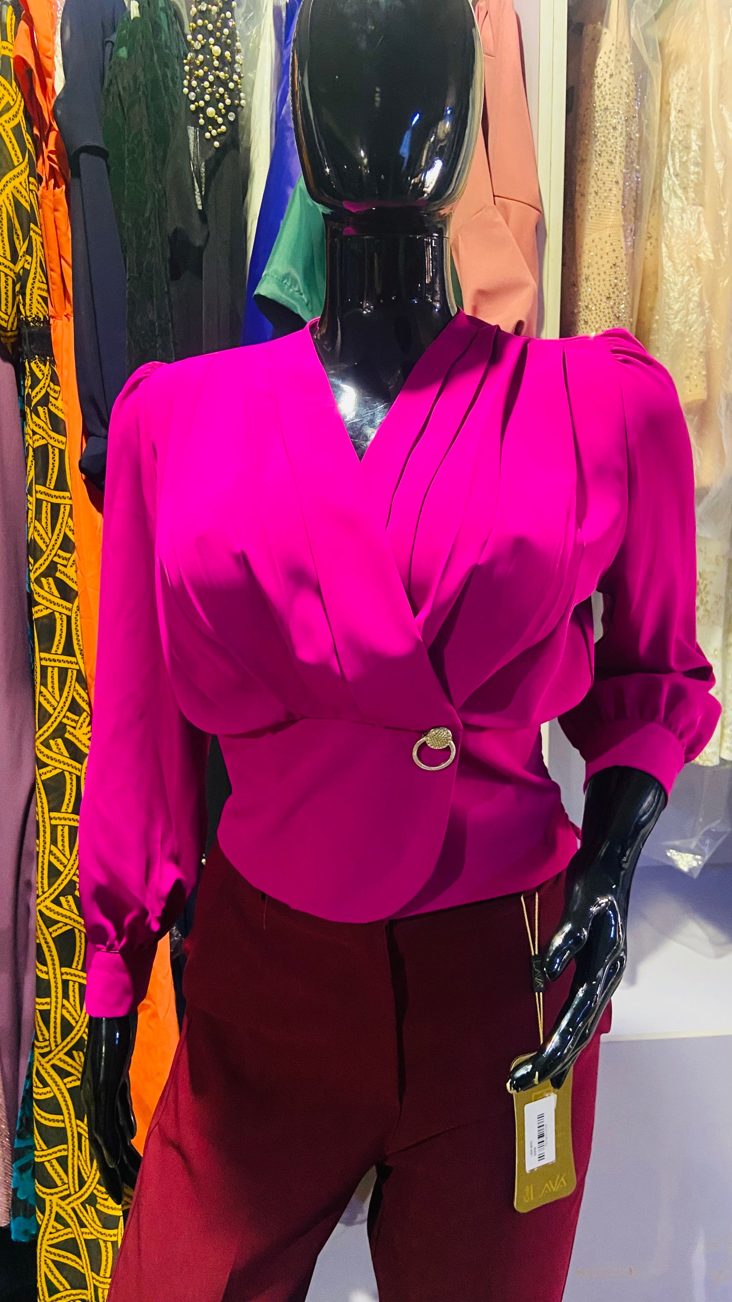 MONA ROZA 6907