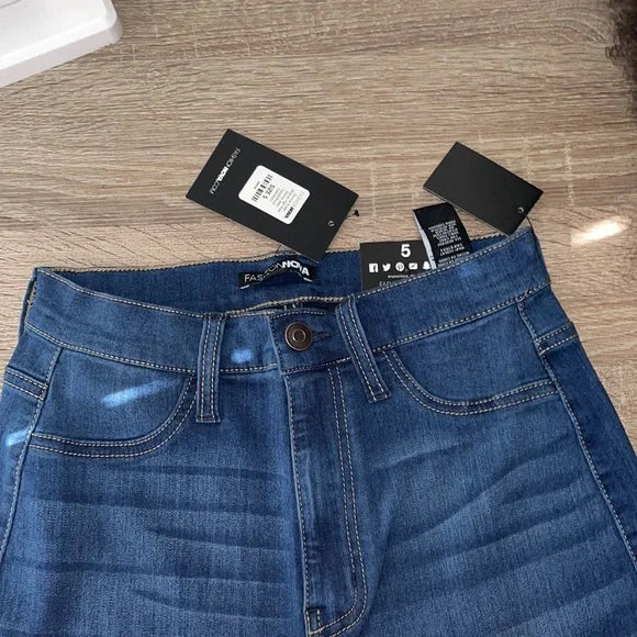 Fashion Nova super stretch jeans