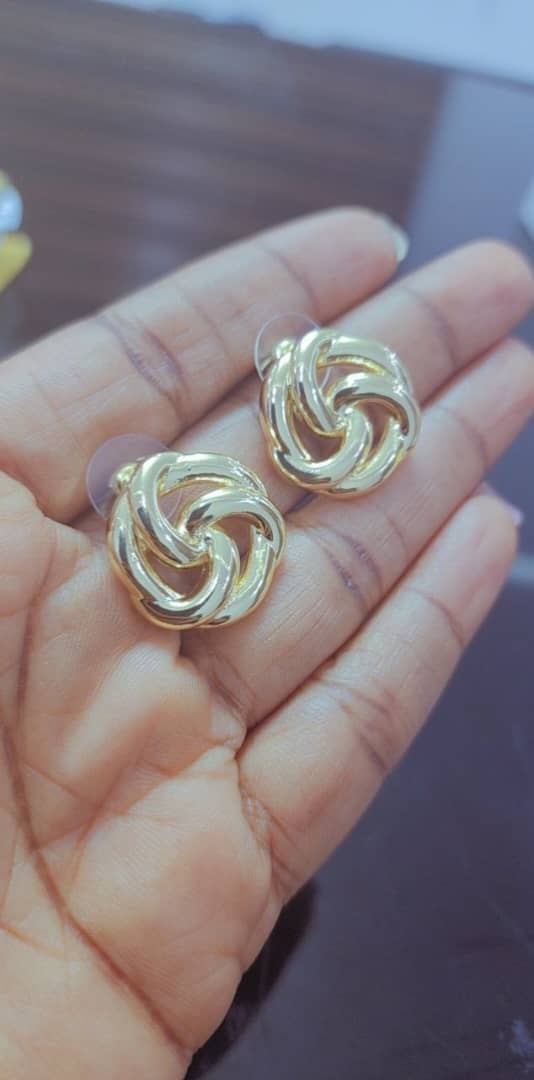 Earrings - 759